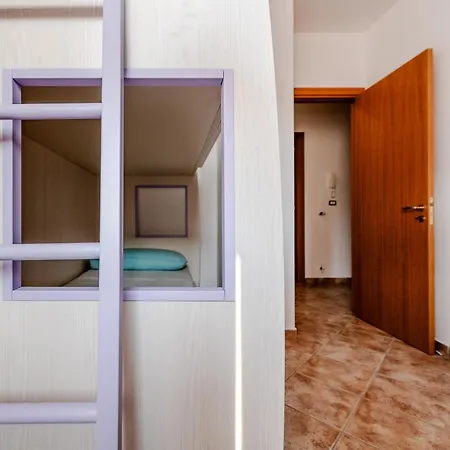 Uccio Abbo Apartment *